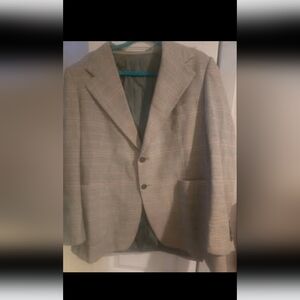 Elegant Women's Blazer in Tan And Green